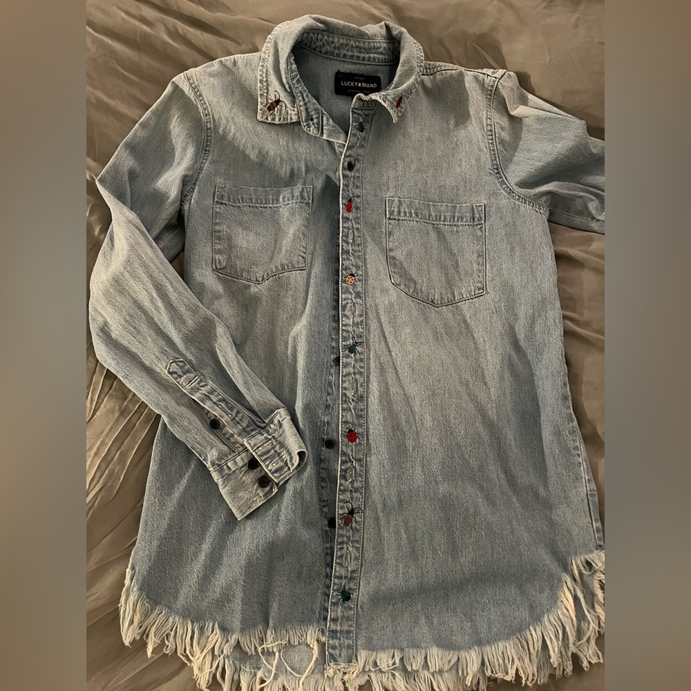 Lucky brand denim embroidered button up shirt